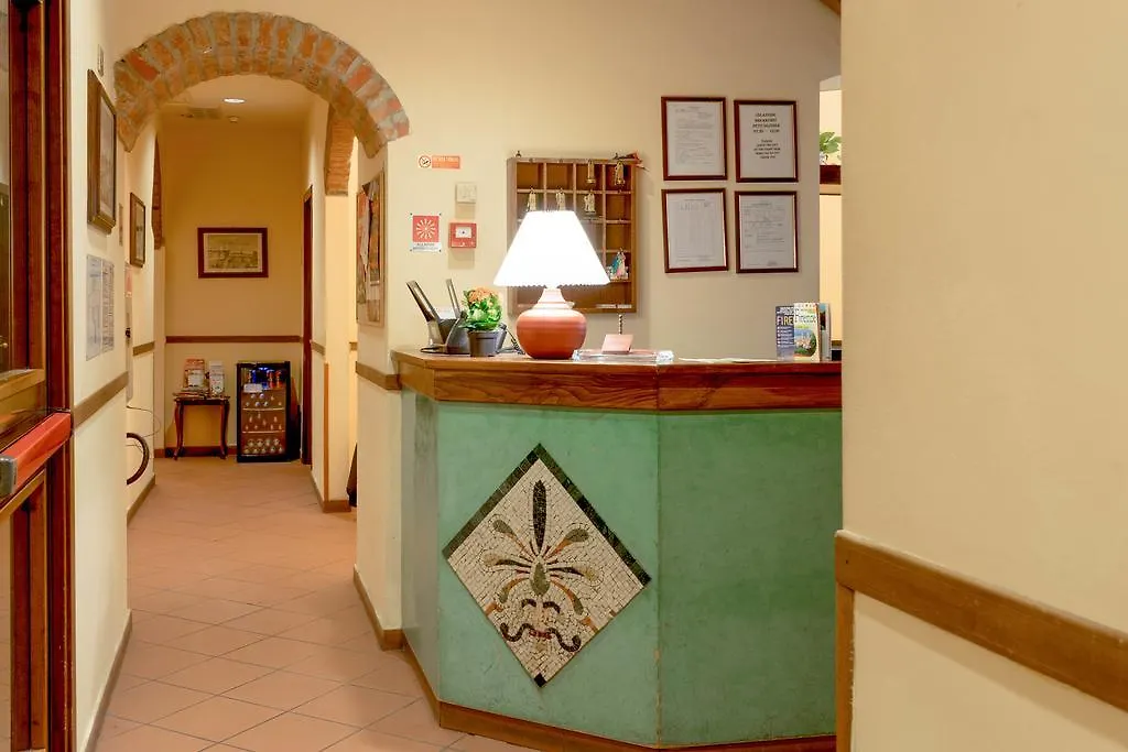 Hotel Monica Florens