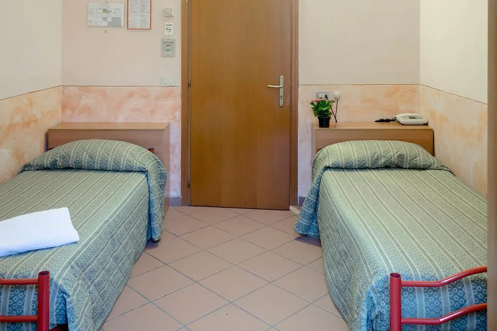 **  Hotel Monica Florens Italien