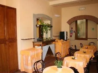 Hotel Monica Florens