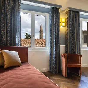 Rivoli Boutique Florence
