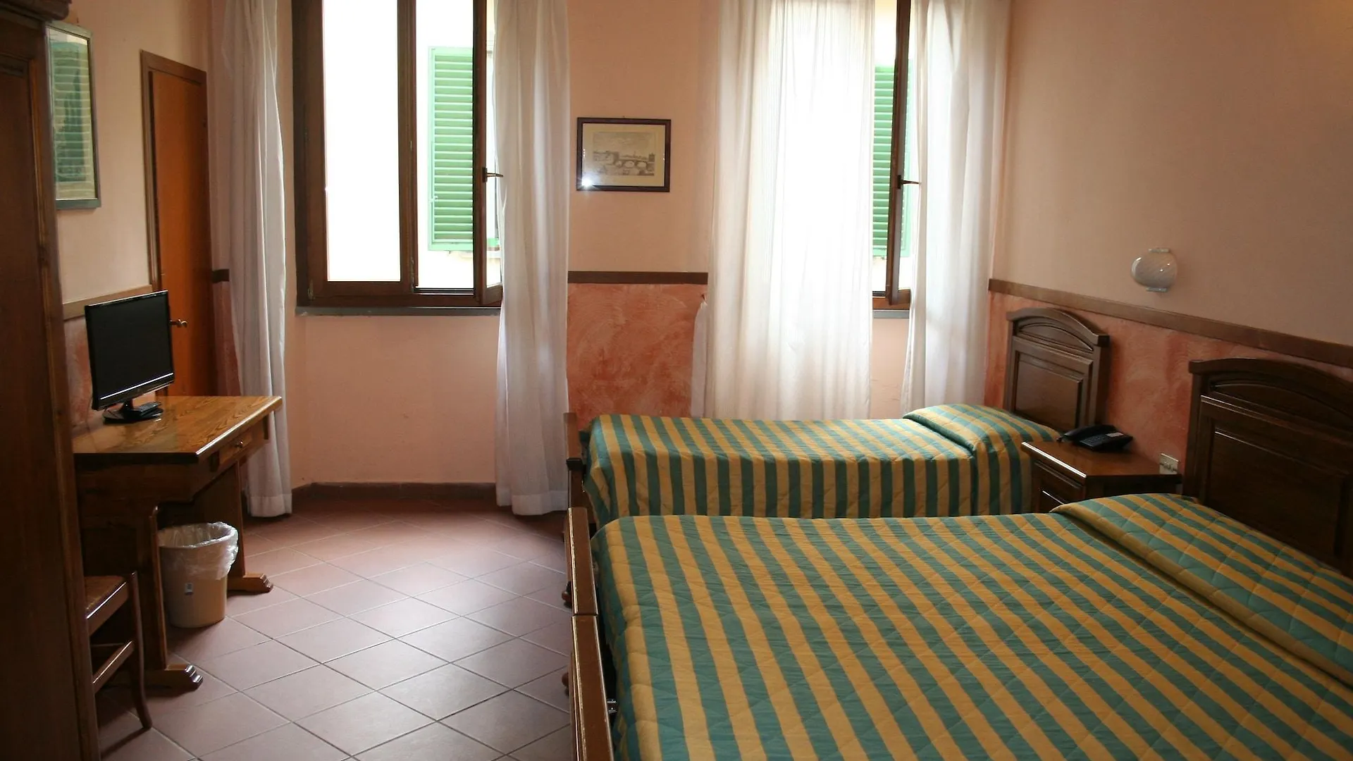 Hotel Monica Florença