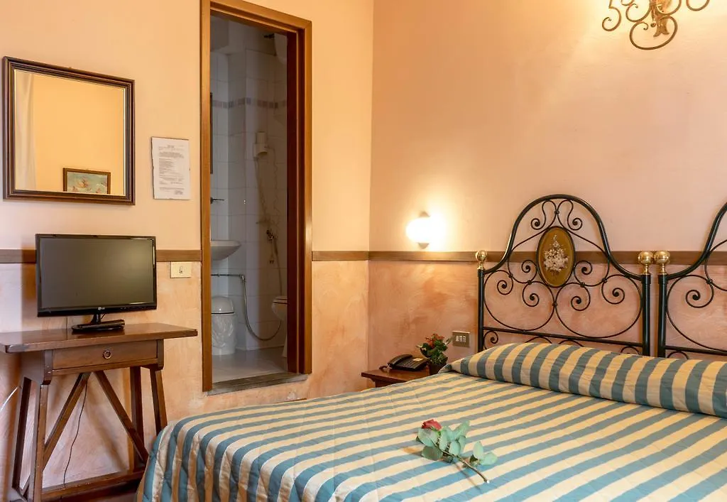 Hotel Monica Florença