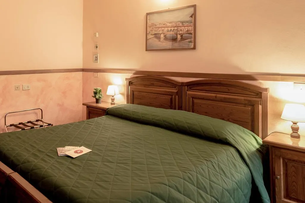 Hotel Monica Florença 2*,  Itália
