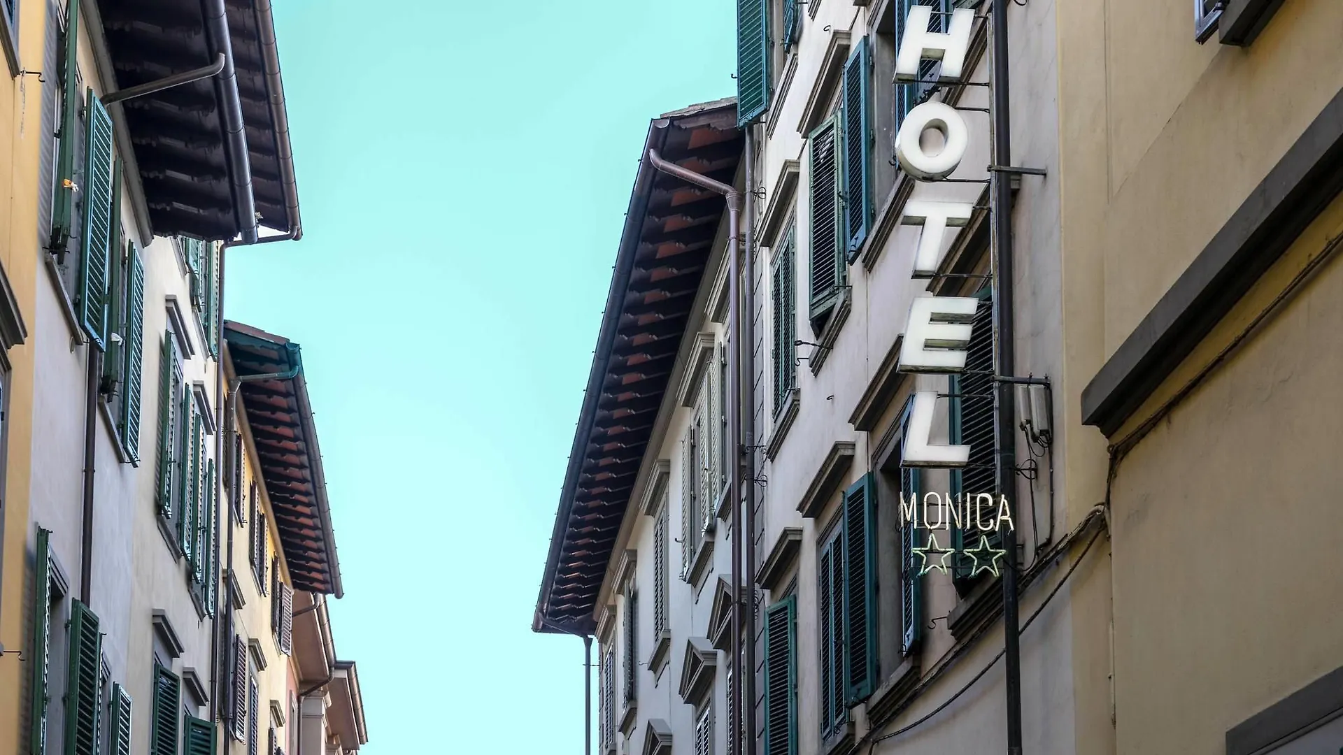 **  Hotel Monica Florença Itália